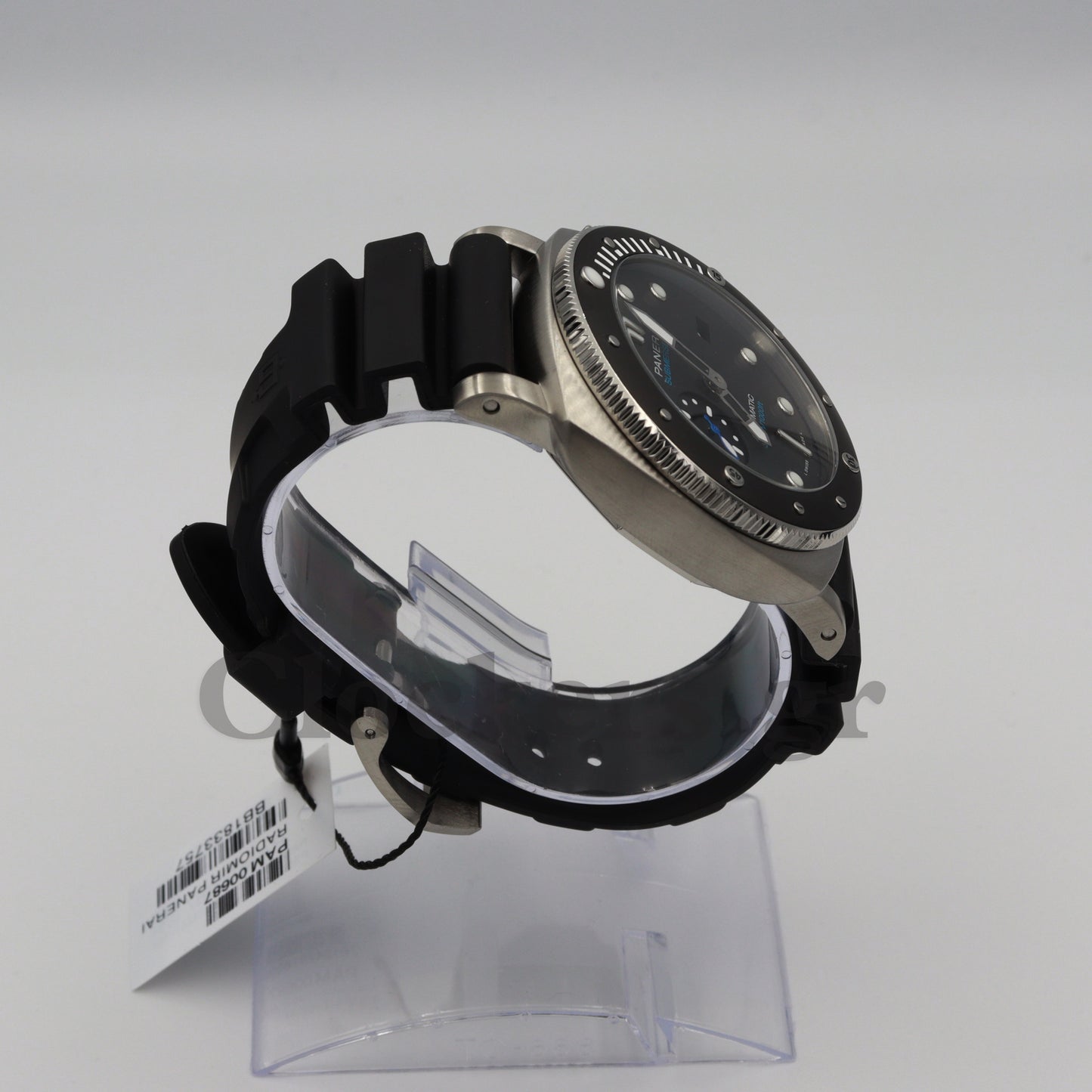 PANERAI LUMINOR SUBMERSIBLE AMAGNETIC STEEL BEZEL